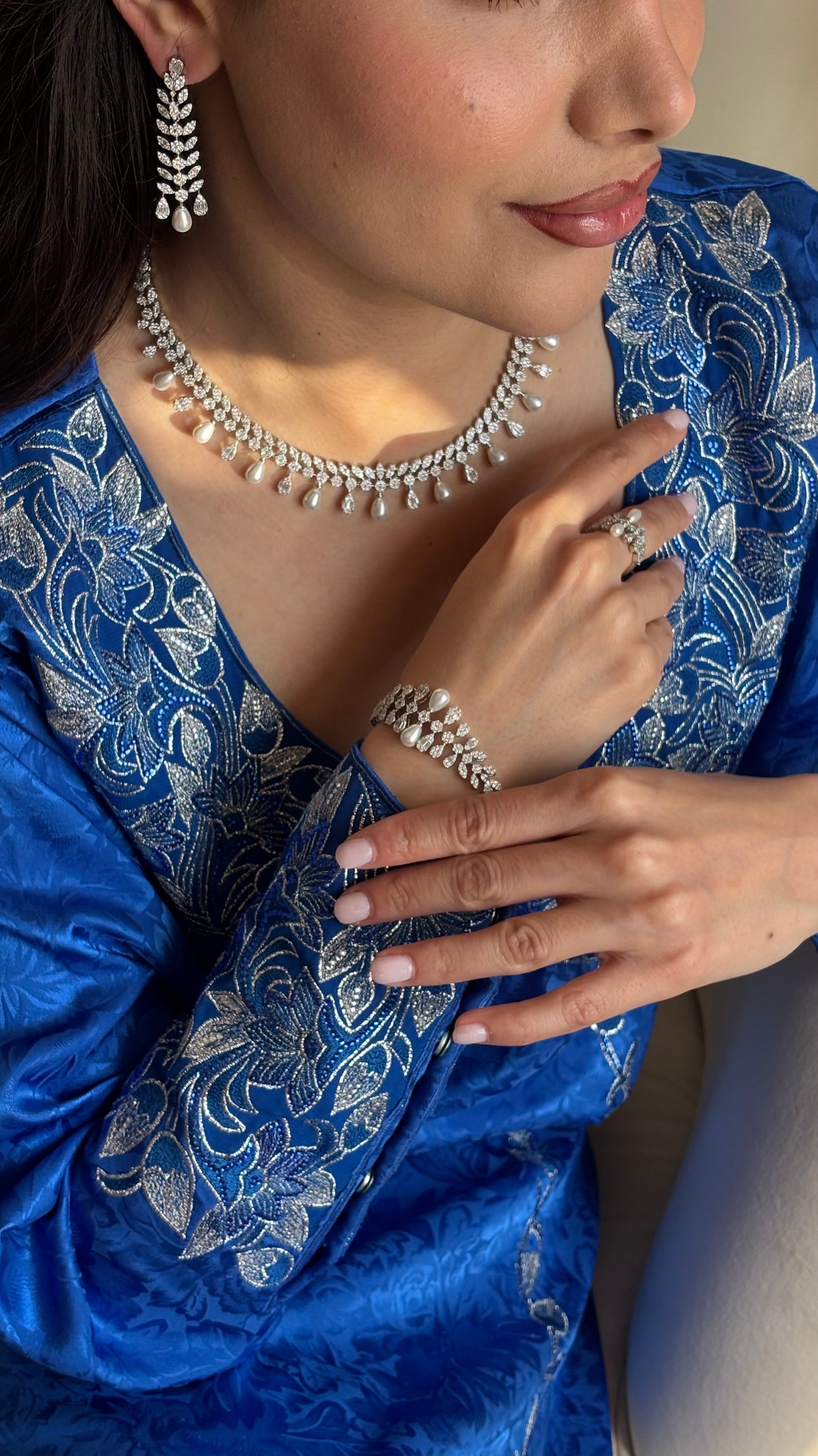 Luxury Cubic Zirconia Pearl Jewelry Set – Gold Plated