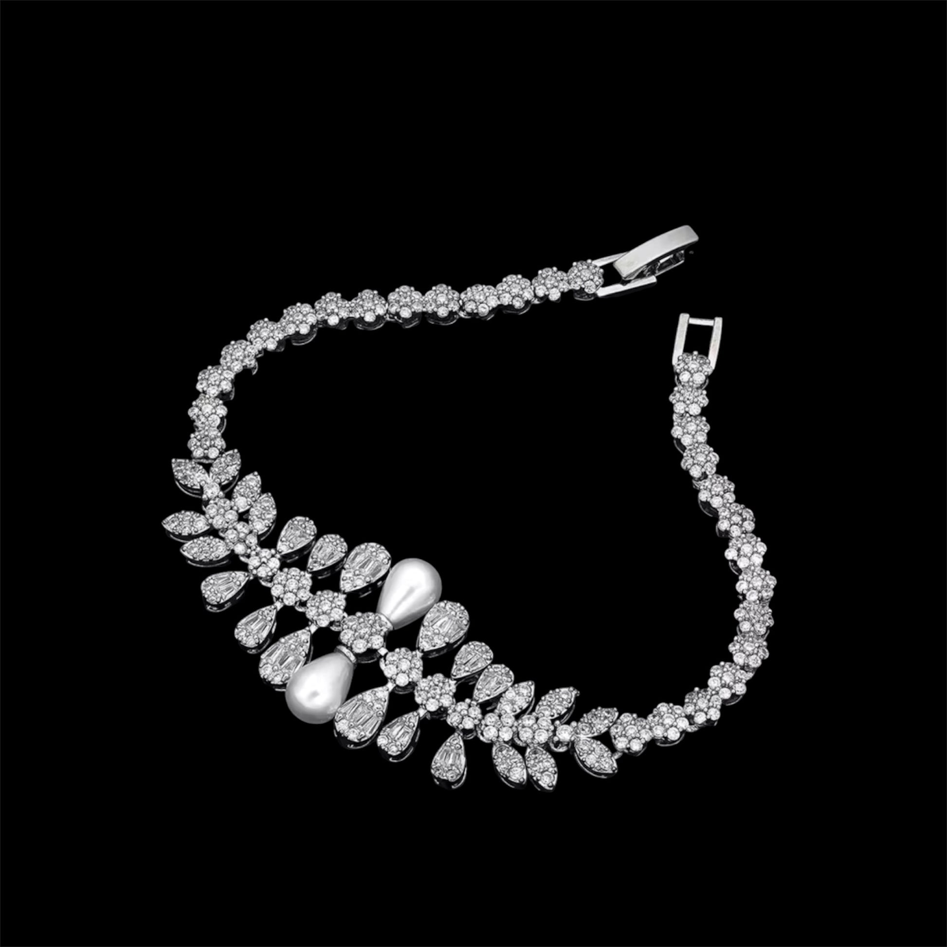 Luxury Cubic Zirconia Pearl Jewelry Set – Gold Plated