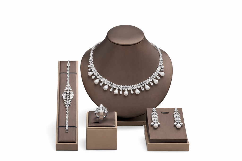 Luxury Cubic Zirconia Pearl Jewelry Set – Gold Plated