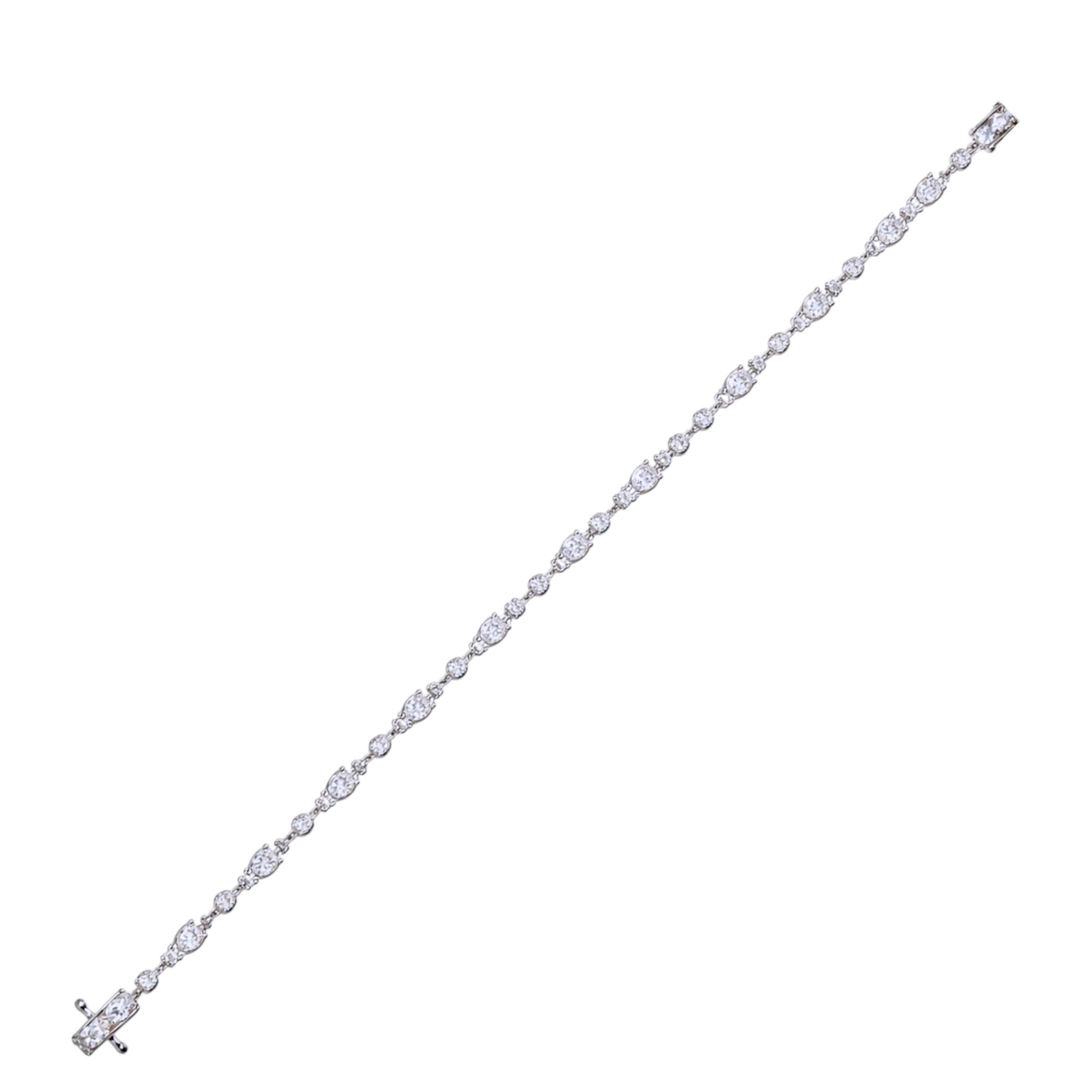 16 cm Elegant Gold-Plated Zircon Bracelet stone cut (round , marquise ,pear cut)